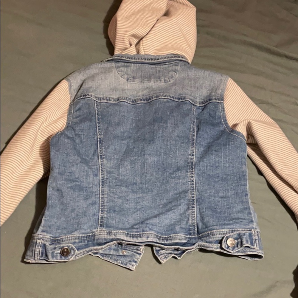 Jean jacket - Picture 2 of 2